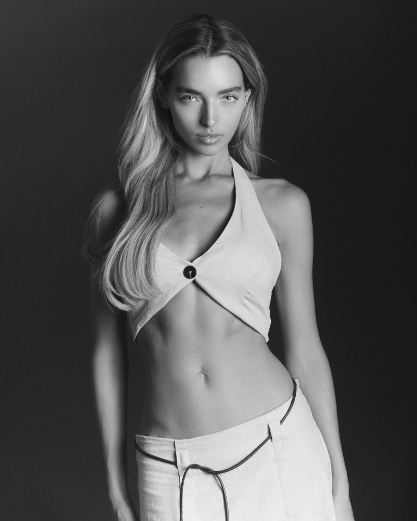 Ekin-Can-Bayrakdar-Shelby-Bw-Web-4